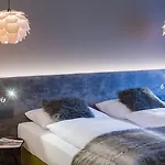 Two Timez - Boutique 4* Zell am See