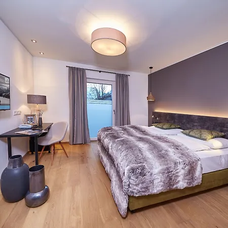 מלון Two Timez - Boutique 4*