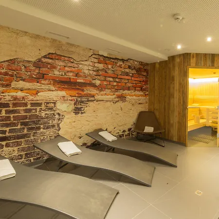 מלון Two Timez - Boutique 4*