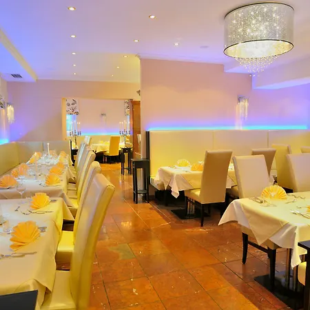 Two Timez - Boutique Zell am See