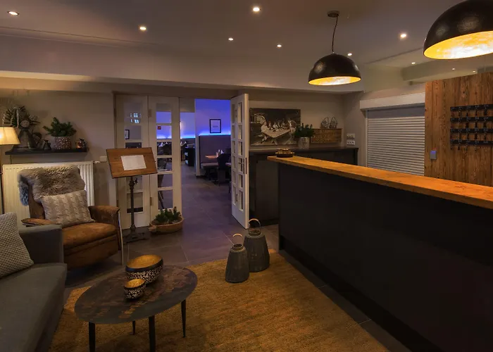 Two Timez - Boutique Hotel 4*