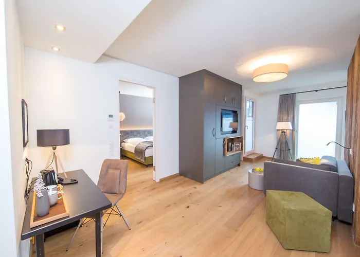 Hotel Two Timez - Boutique - With Ac