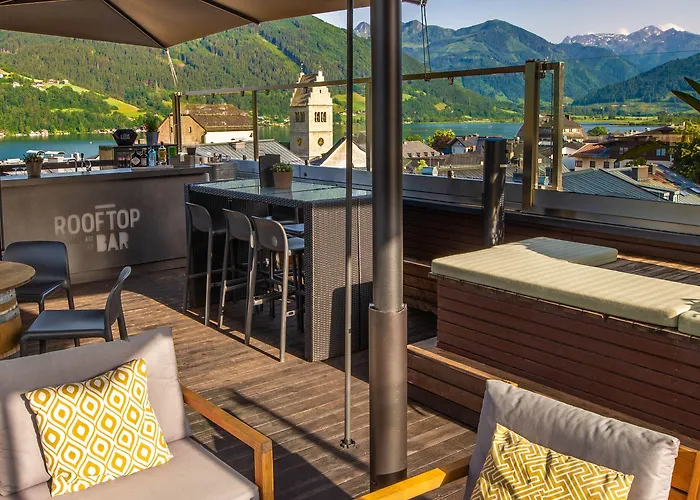 Two Timez - Boutique - With Ac