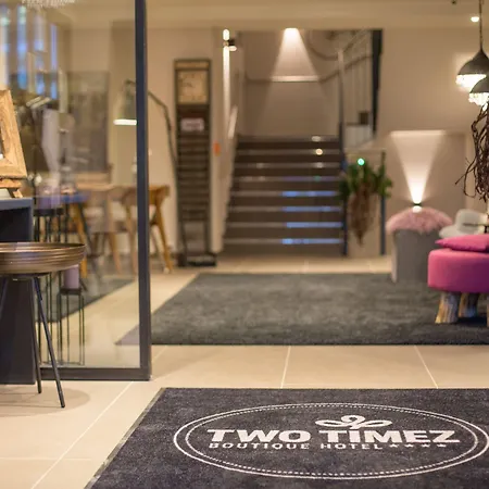 Two Timez - Boutique Hotel 4*
