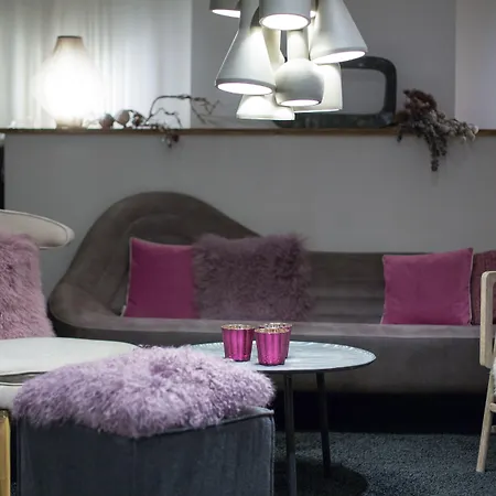 Готель Two Timez - Boutique Целль-ам-Зеє