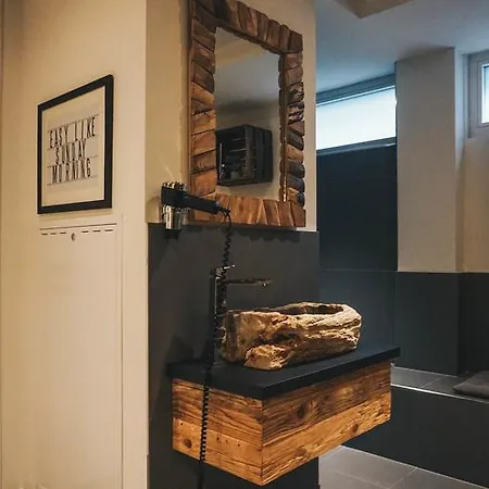 Two Timez - Boutique Hotel Zell am See
