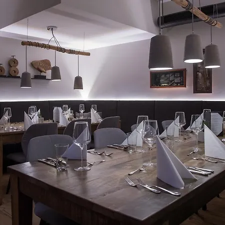 Hotel Two Timez - Boutique Zell am See